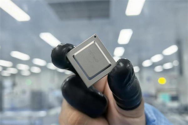 Break the overseas monopoly! Chengdu Huawei releases the world's first 128GSPS ADC chip